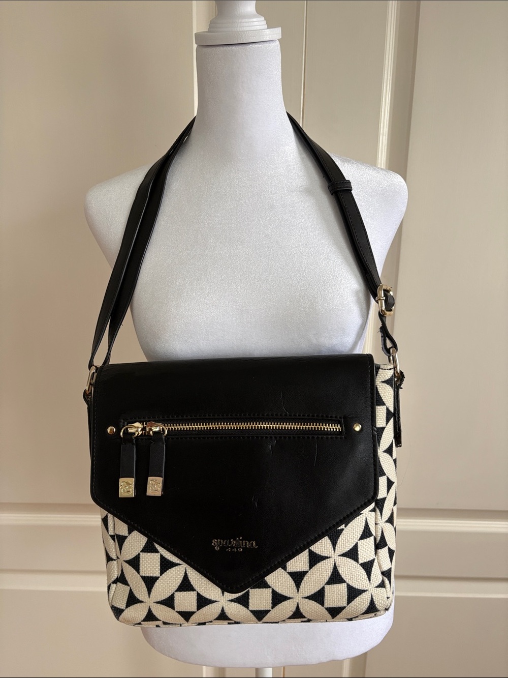 SPARTINA 449 CROSSBODY / SHOULDER BAG in GEOMETRIC PRINT